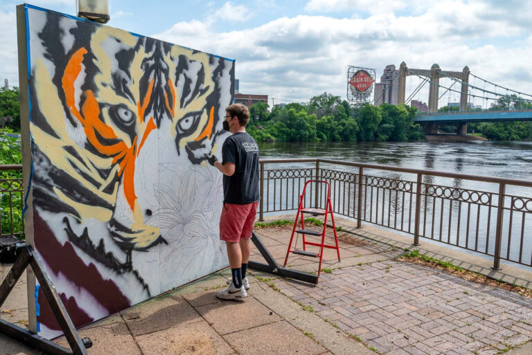 Stone Arch Bridge Festival